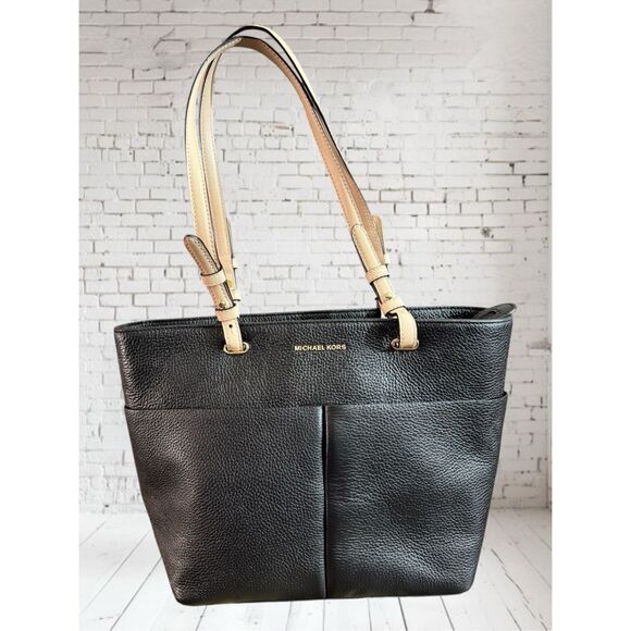 Michael Kors NWOT Bedford Black Pebbled Leather Pocket Tote - Picture 3 of 10